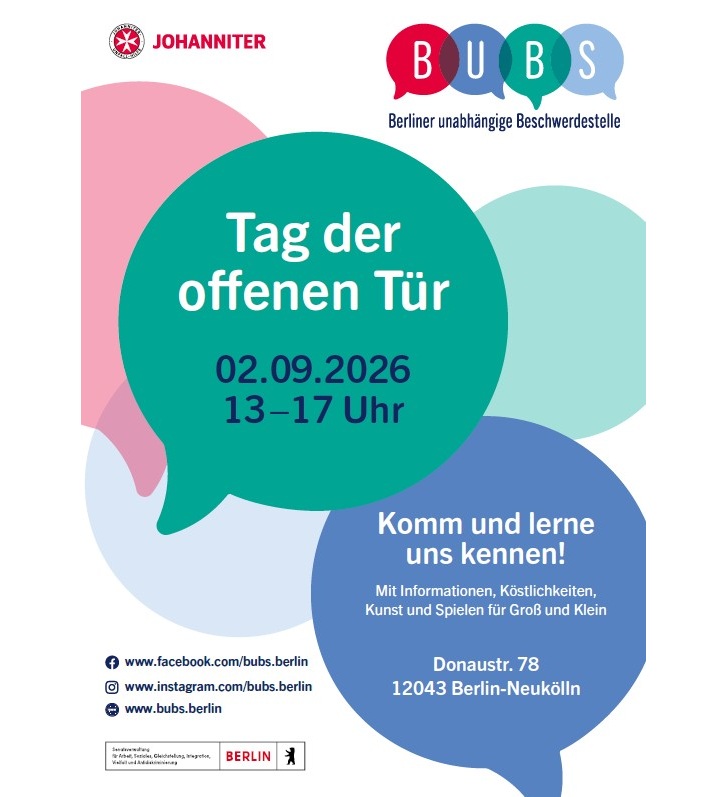 Eine Beschwerdelotsin führt ein Beratungsgespräch vor der Aufnahme einer Beschwerde gegen eine Berliner Behörde.